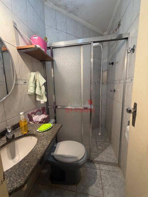 Casa com 03 suítes, para reforma no Alto da Lapa!