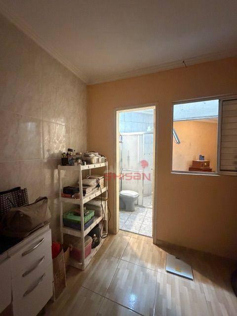 Casa com 03 suítes, para reforma no Alto da Lapa!