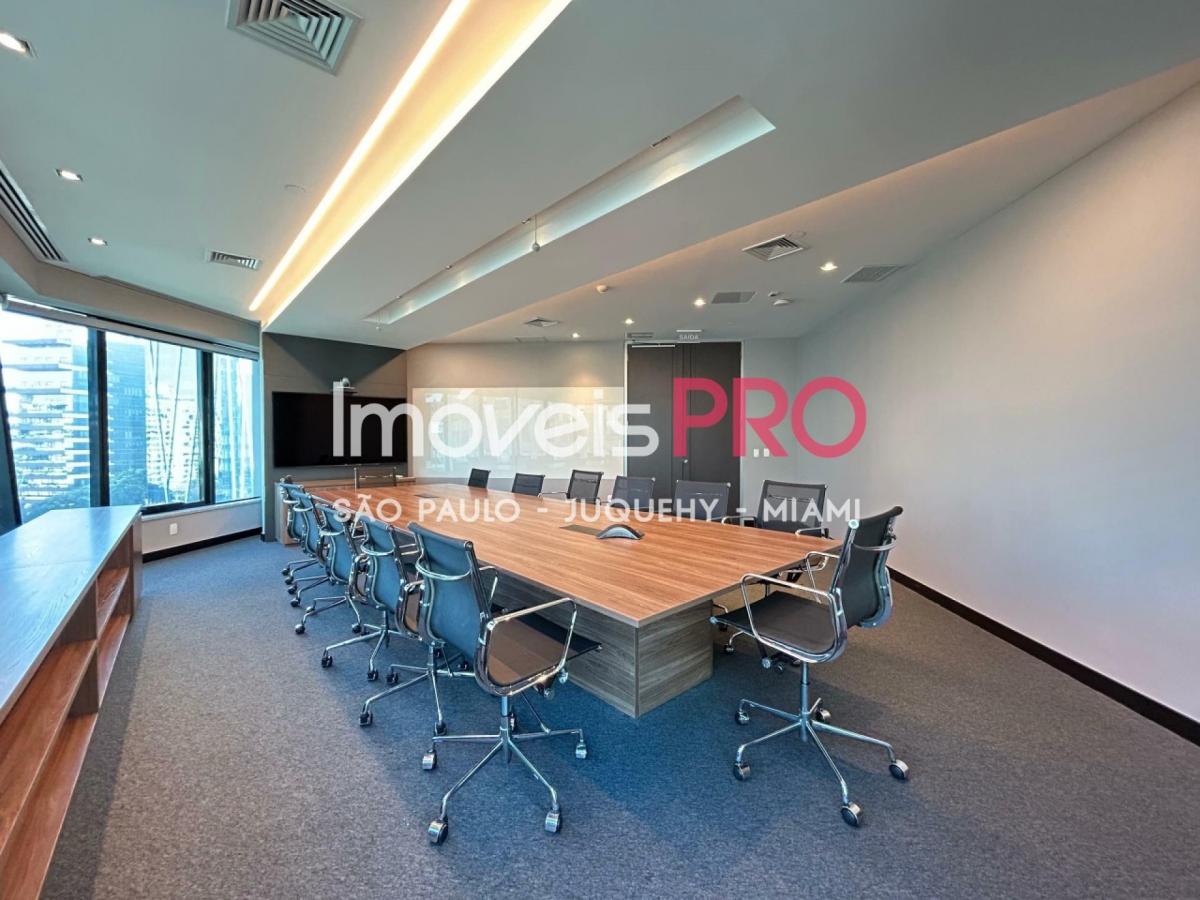 Laje Corporativa em prédio AA na Faria Lima | 1100 m² no Itaim Bibi
