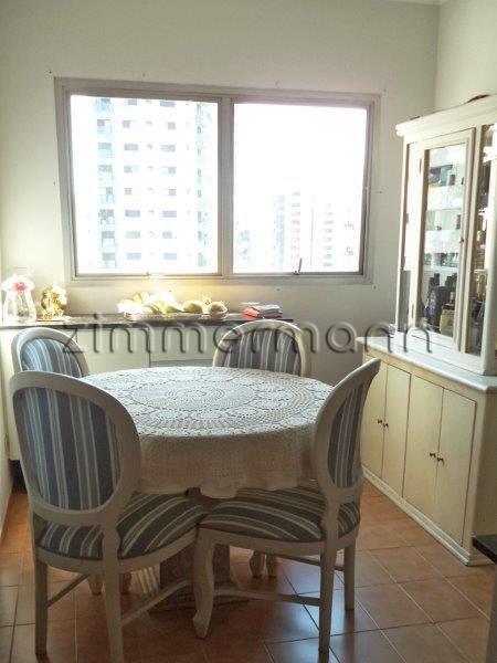 APARTAMENTO MOEMA 4 DORMITÓRIOS