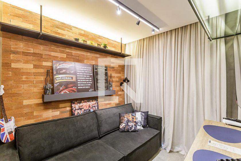 Casa à Venda – Vila Olímpia, 1 Quarto, 27 m² – São Paulo