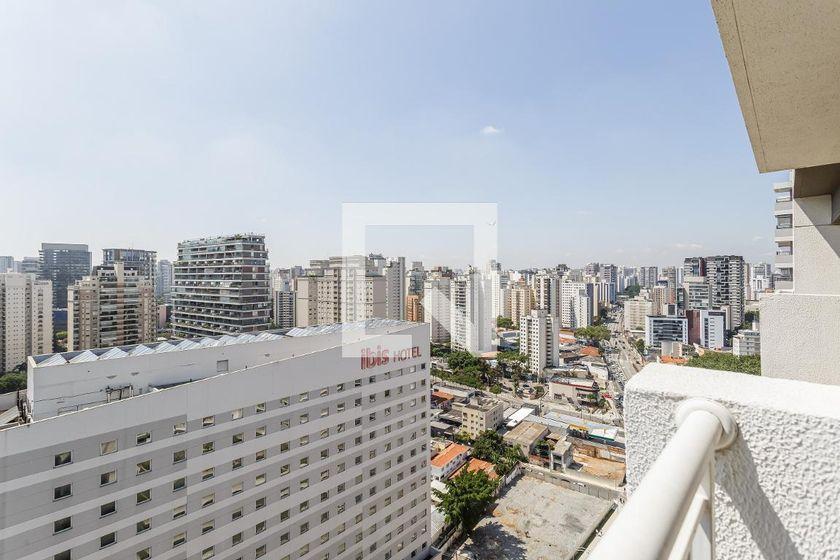 Casa à Venda – Vila Olímpia, 1 Quarto, 27 m² – São Paulo