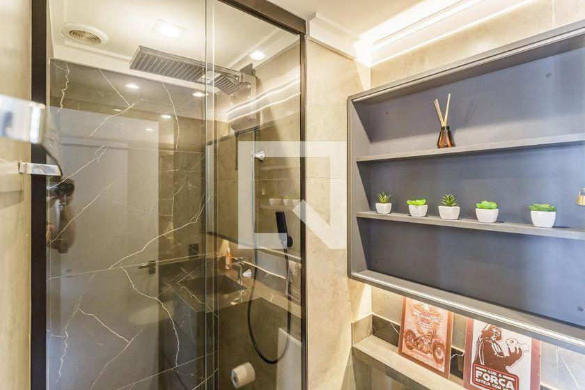 Casa à Venda – Vila Olímpia, 1 Quarto, 27 m² – São Paulo