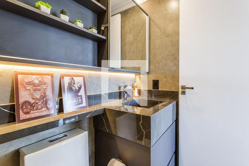 Casa à Venda – Vila Olímpia, 1 Quarto, 27 m² – São Paulo