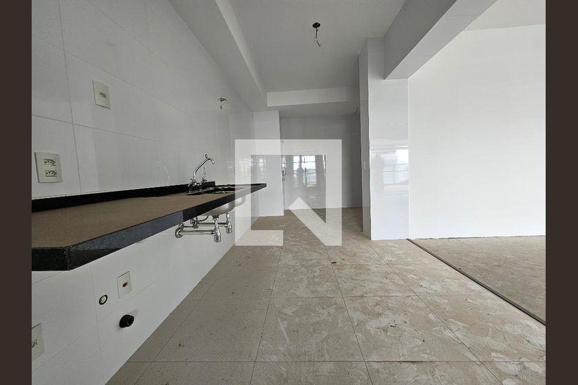 Apartamento à Venda – Chácara Santo Antonio, 3 Quartos, 227 m² – São Paulo