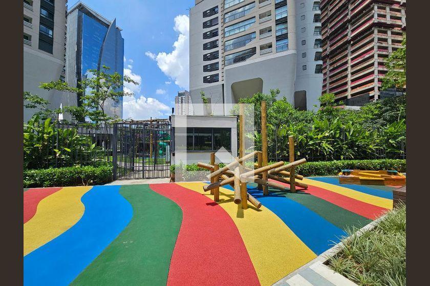 Apartamento à Venda – Chácara Santo Antonio, 3 Quartos, 227 m² – São Paulo