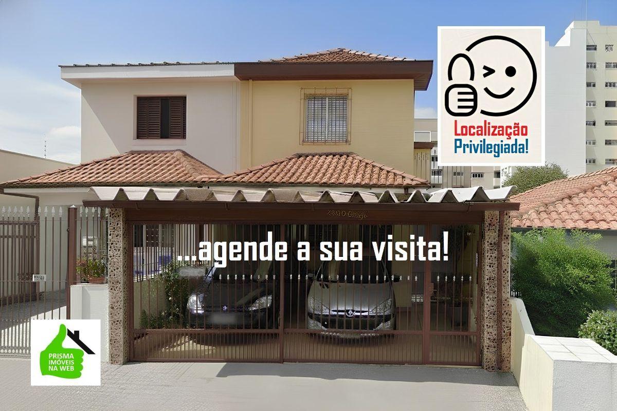Sobrado 02 Dormitórios + 02 Quartos Multiusos/Edículas + 04 Banheiros + Quintal + 02 Vagas Garagem,