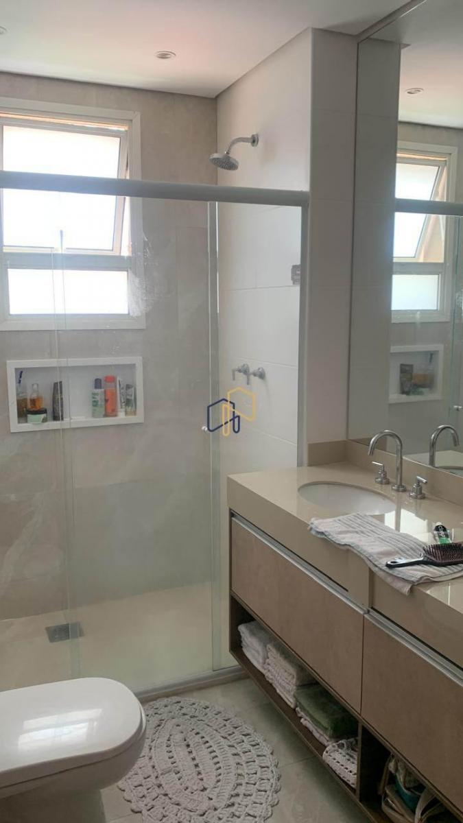 Apartamento para venda em Alphaville no Edifício Boulevard Tamboré