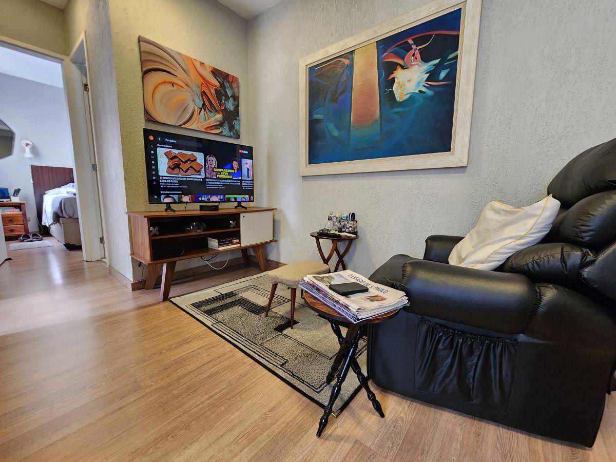 Apartamento com 2 quartos, 48 m² à venda em Vila Gomes