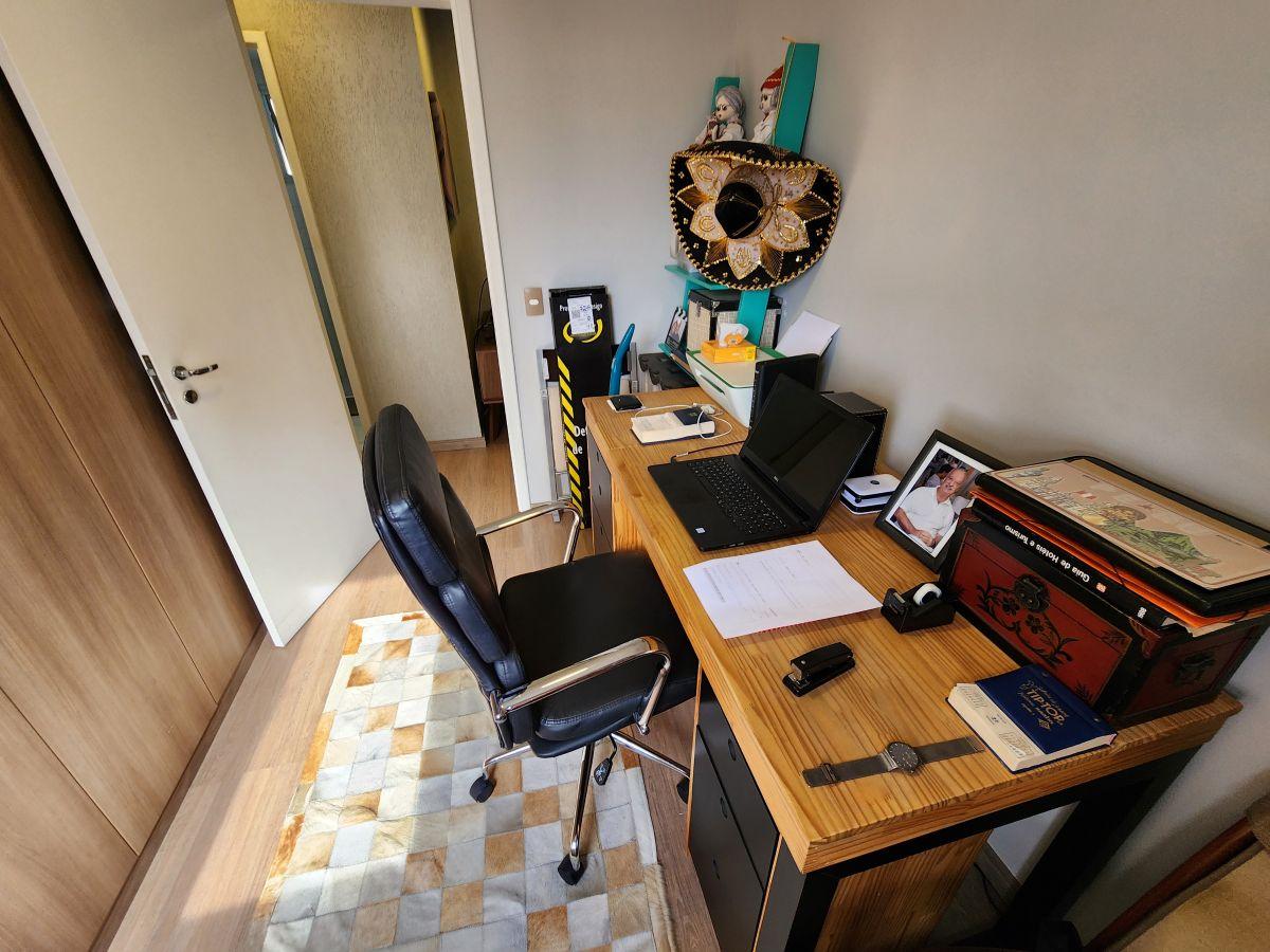 Apartamento com 2 quartos, 48 m² à venda em Vila Gomes
