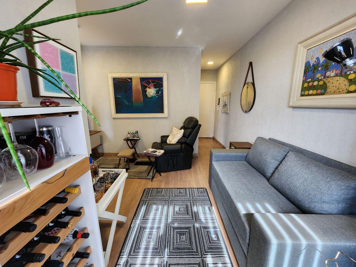 Apartamento com 2 quartos, 48 m² à venda em Vila Gomes