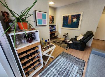 Apartamento com 2 quartos, 48 m² à venda em Vila Gomes