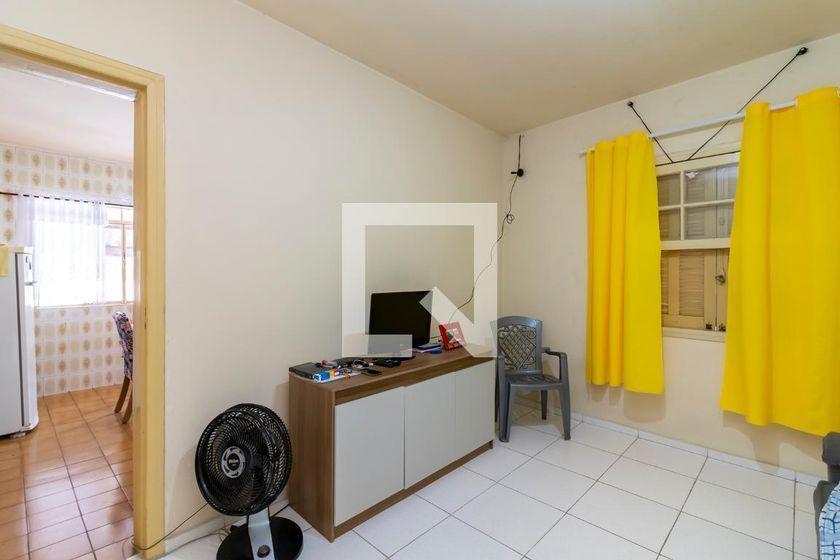 Casa à Venda – Santana, 1 Quarto, 60 m² – São Paulo