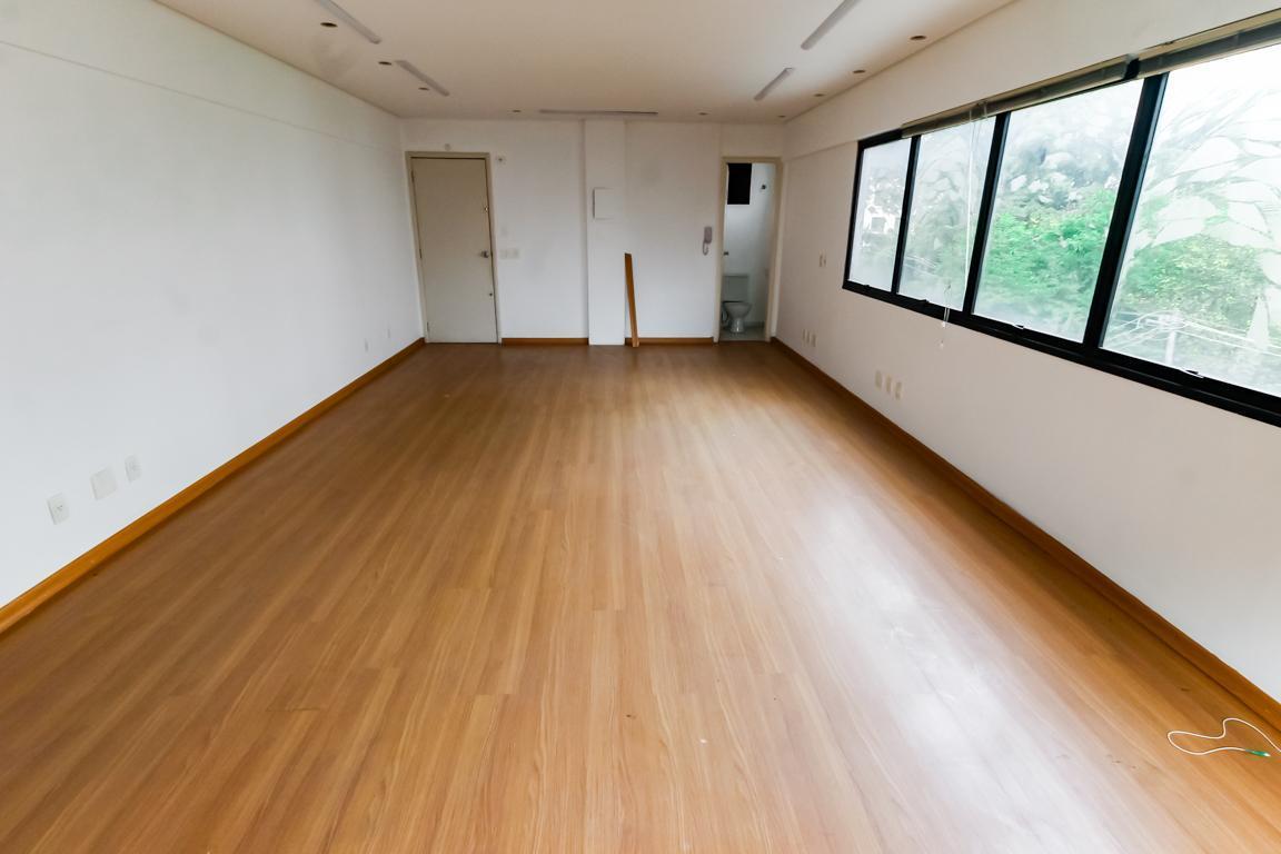 Versátil conjunto comercial para venda em Jardim Londrina , 40m²