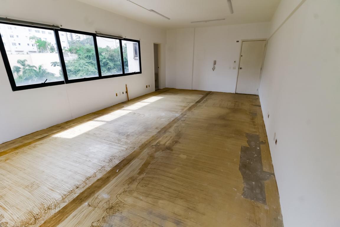 Versátil conjunto comercial para venda em Jardim Londrina , 40m²