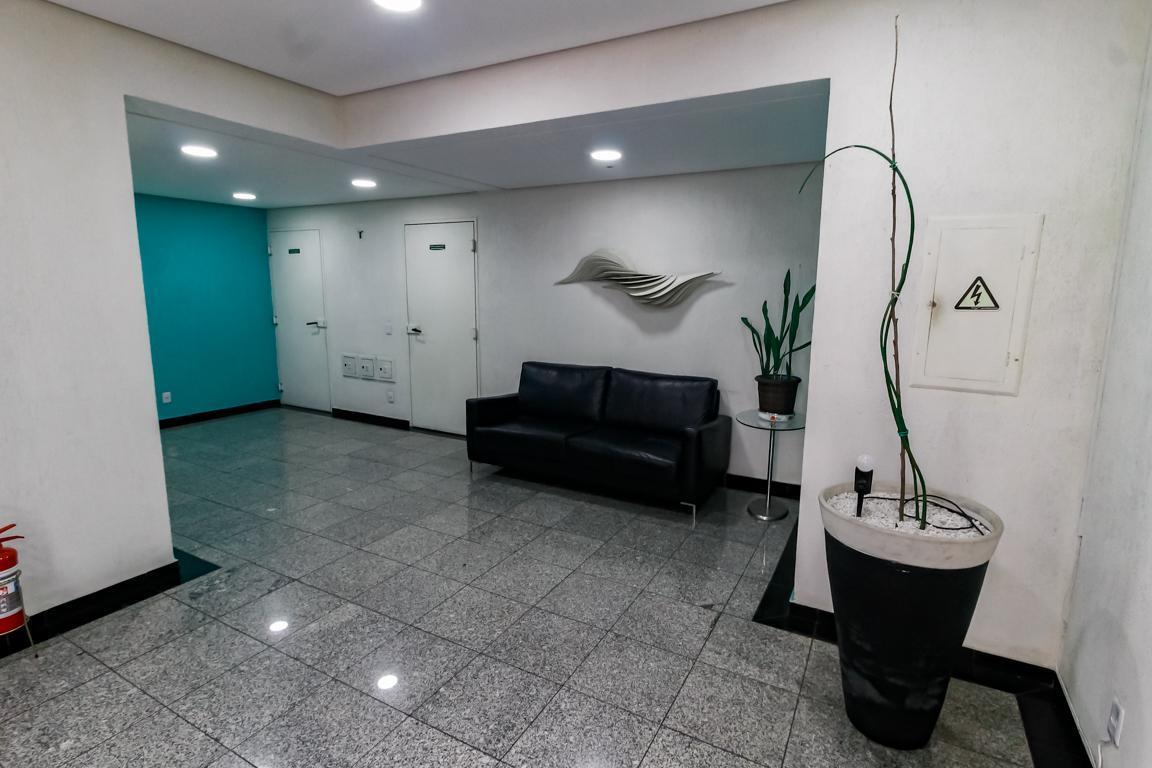 Versátil conjunto comercial para venda em Jardim Londrina , 40m²