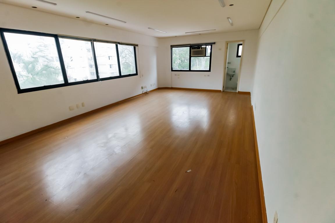 Versátil conjunto comercial para venda em Jardim Londrina , 40m²