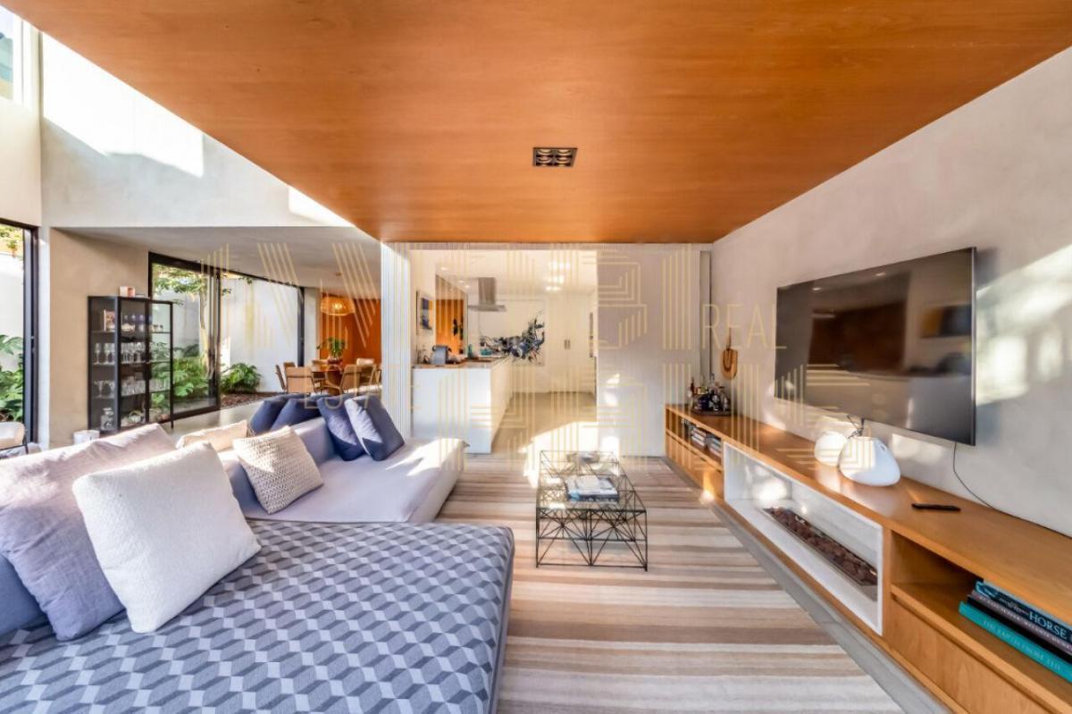 Casa à venda no Alto de Pinheiros | 3 quartos / 3 suítes