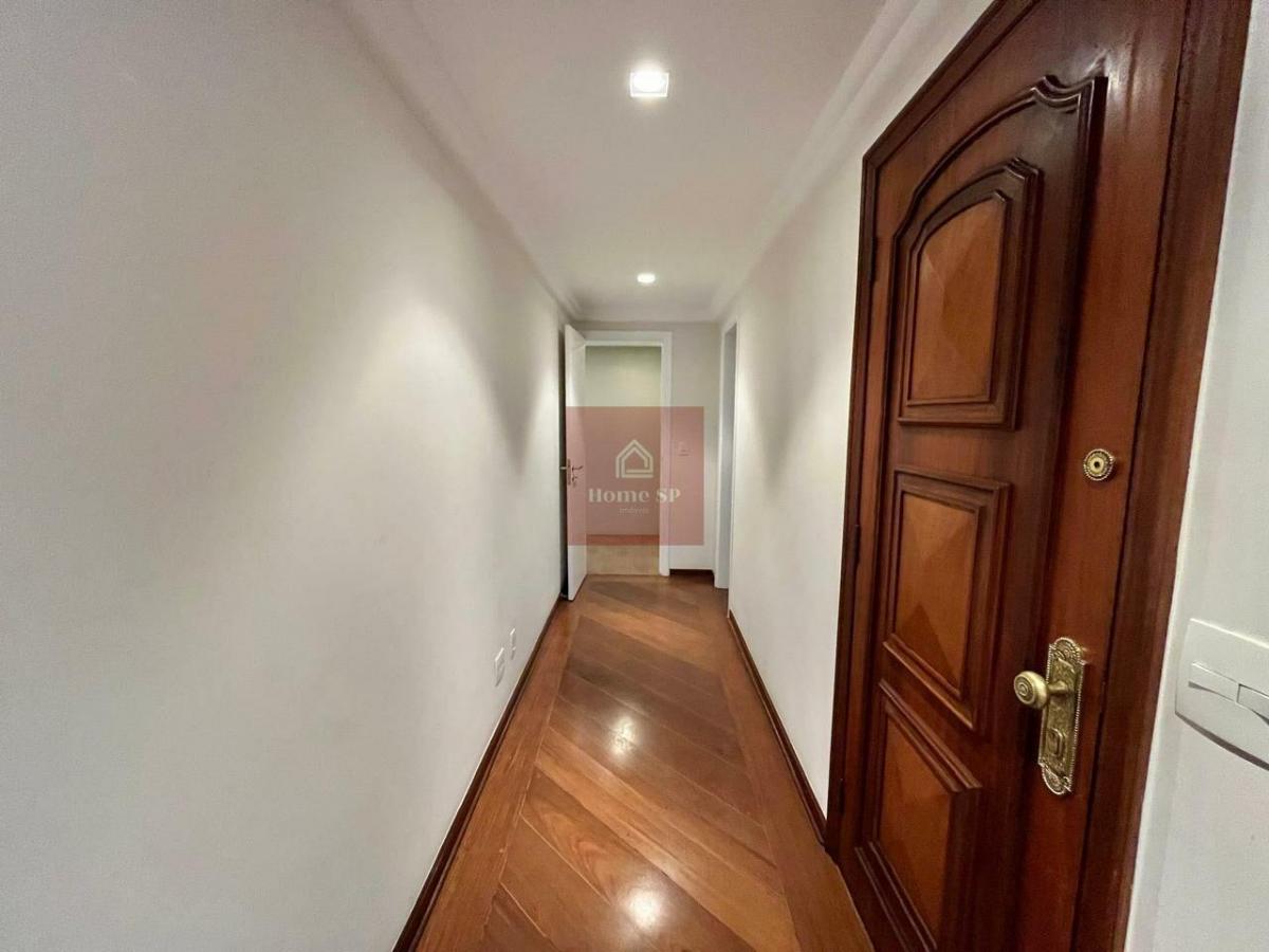 Apartamento alto padrão para locação em Moema 232m² 3suítes 4vagas de garagem