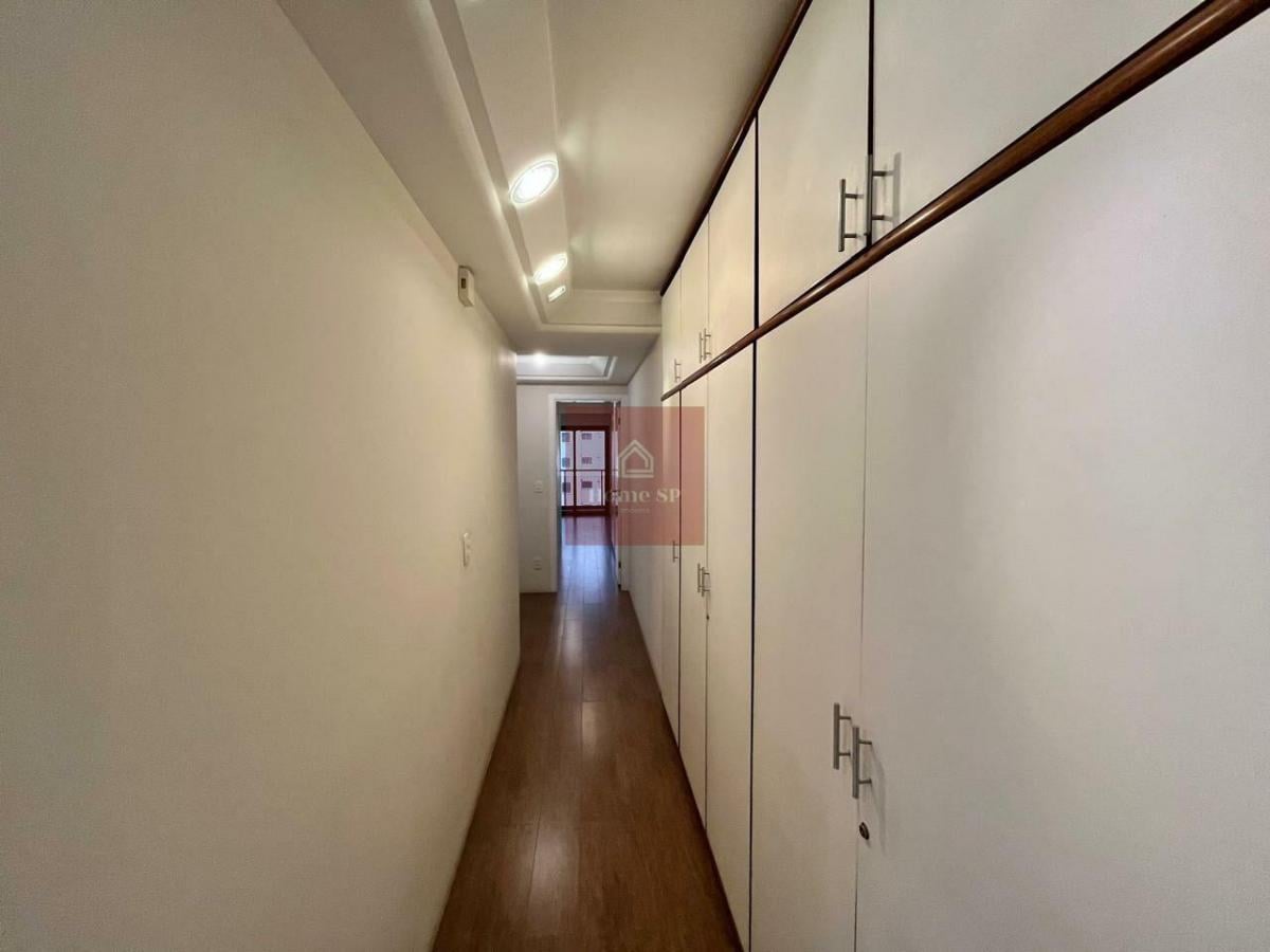 Apartamento alto padrão para locação em Moema 232m² 3suítes 4vagas de garagem