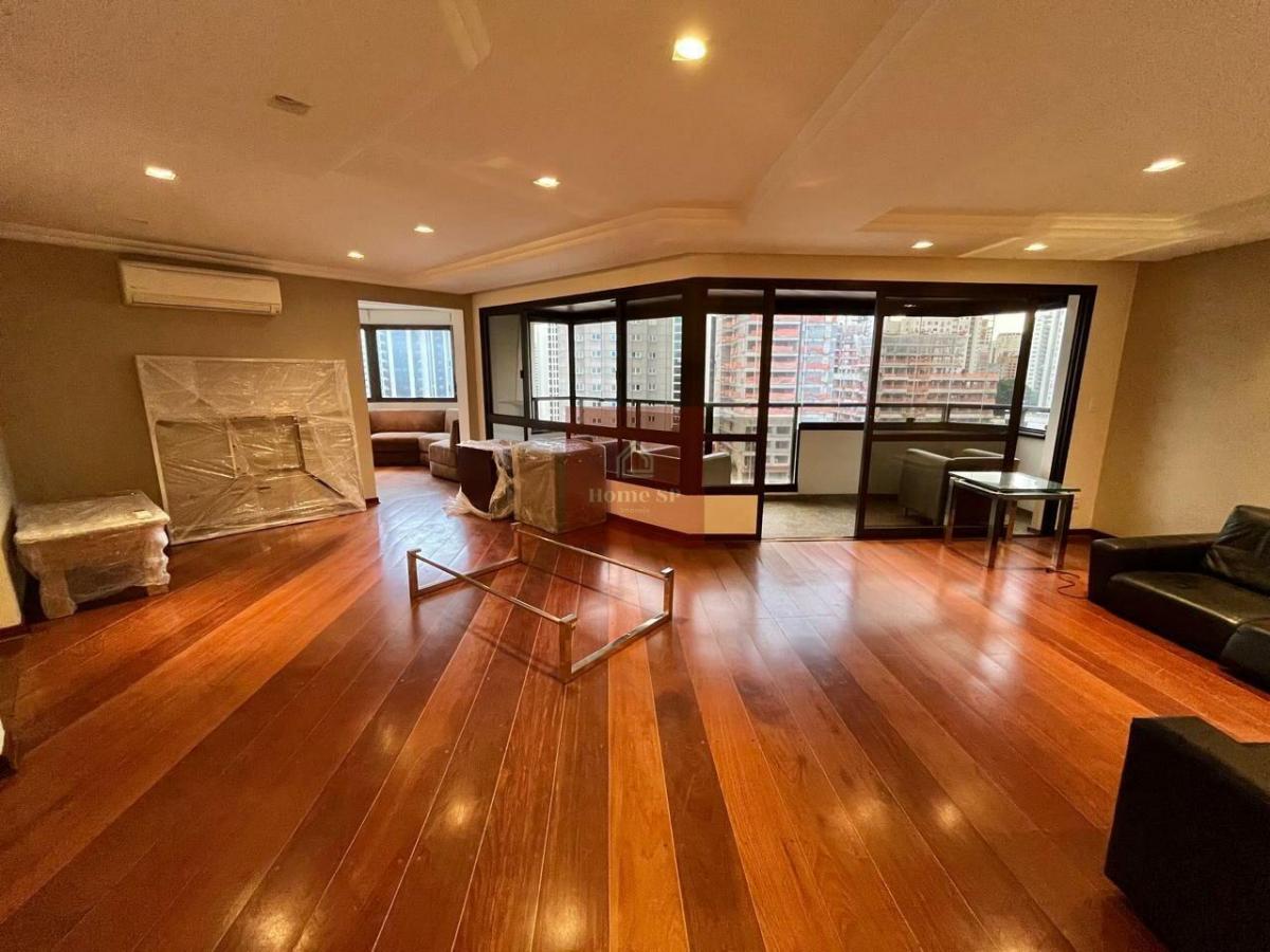 Apartamento alto padrão para locação em Moema 232m² 3suítes 4vagas de garagem