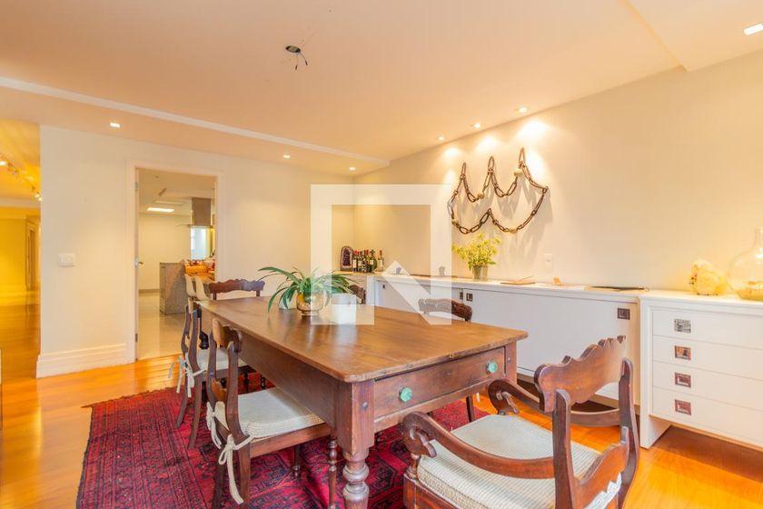 Apartamento à Venda – Jardim Paulista, 4 Quartos, 323 m² – São Paulo