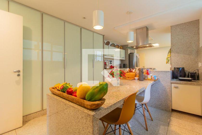 Apartamento à Venda – Jardim Paulista, 4 Quartos, 323 m² – São Paulo