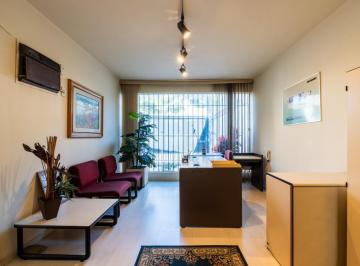 Casa comercial para venda em Moema , 140m²