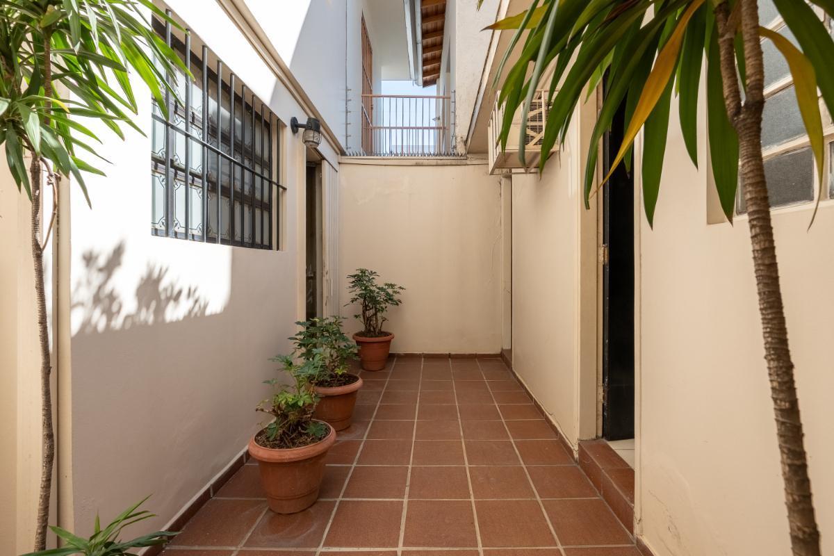 Casa comercial para venda em Moema , 140m²
