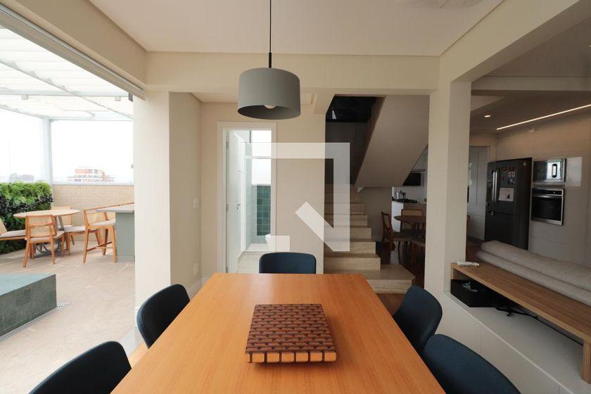 Apartamento à Venda – Tatuapé, 2 Quartos, 220 m² – São Paulo
