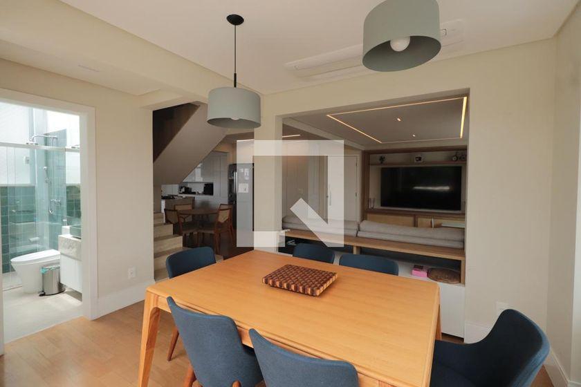 Apartamento à Venda – Tatuapé, 2 Quartos, 220 m² – São Paulo