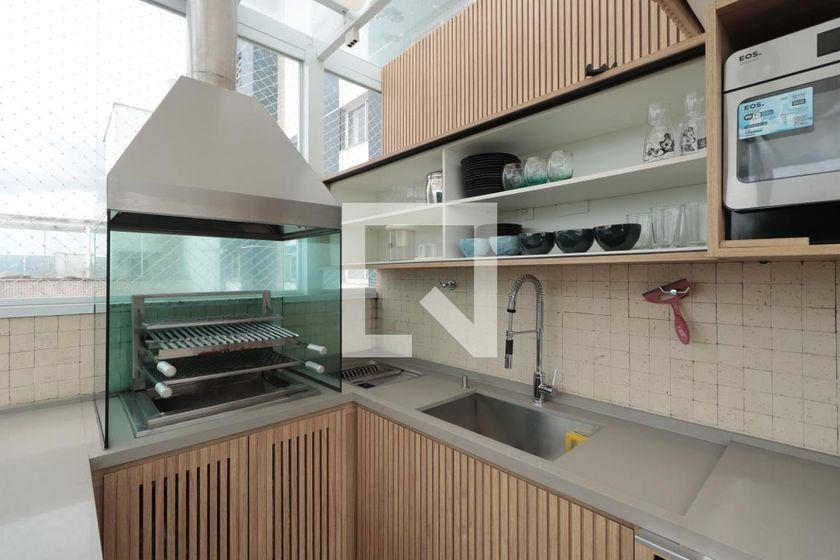 Apartamento à Venda – Tatuapé, 2 Quartos, 220 m² – São Paulo