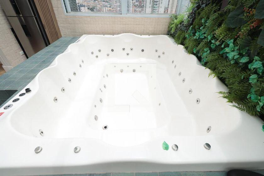 Apartamento à Venda – Tatuapé, 2 Quartos, 220 m² – São Paulo