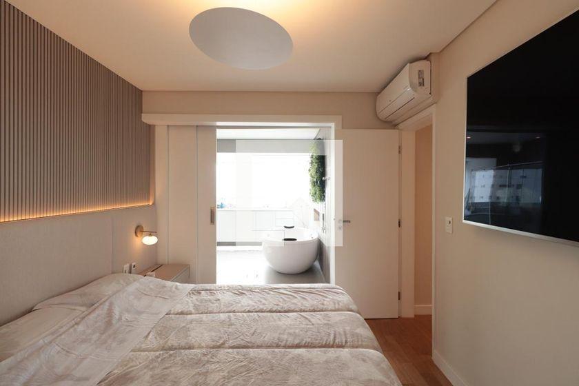 Apartamento à Venda – Tatuapé, 2 Quartos, 220 m² – São Paulo