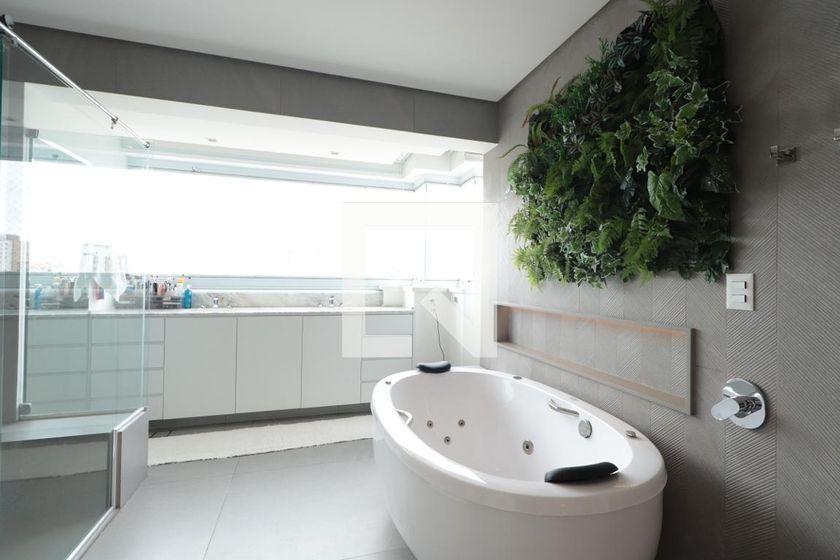 Apartamento à Venda – Tatuapé, 2 Quartos, 220 m² – São Paulo
