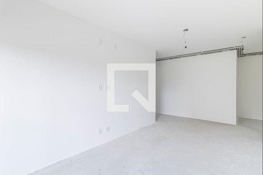 Apartamento à Venda – Moema, 3 Quartos, 218 m² – São Paulo