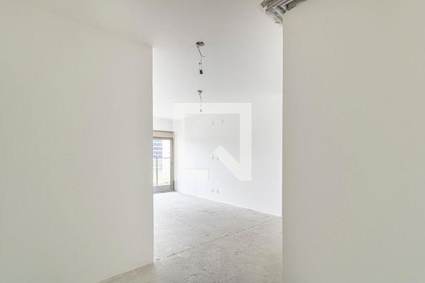 Apartamento à Venda – Moema, 3 Quartos, 218 m² – São Paulo