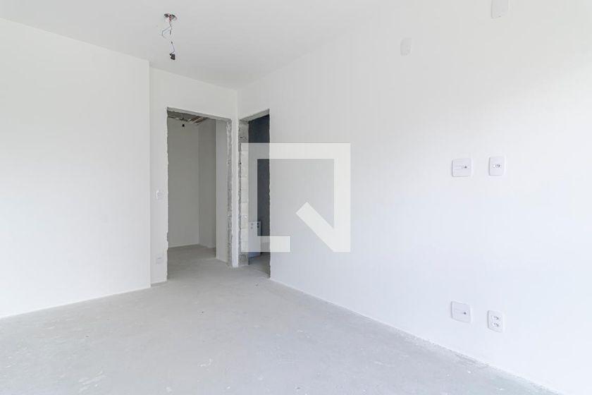 Apartamento à Venda – Moema, 3 Quartos, 218 m² – São Paulo