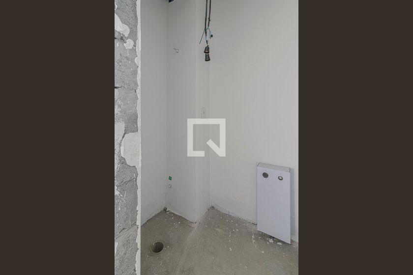 Apartamento à Venda – Moema, 3 Quartos, 218 m² – São Paulo