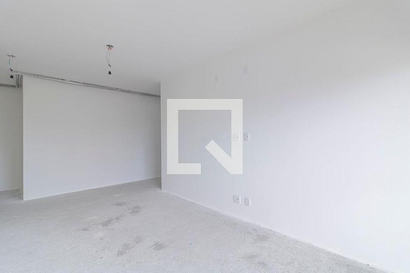 Apartamento à Venda – Moema, 3 Quartos, 219 m² – São Paulo