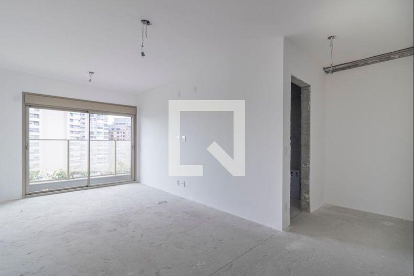 Apartamento à Venda – Moema, 3 Quartos, 220 m² – São Paulo