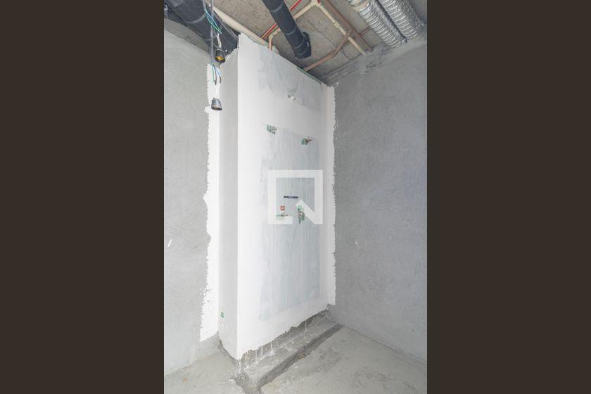 Apartamento à Venda – Moema, 3 Quartos, 220 m² – São Paulo