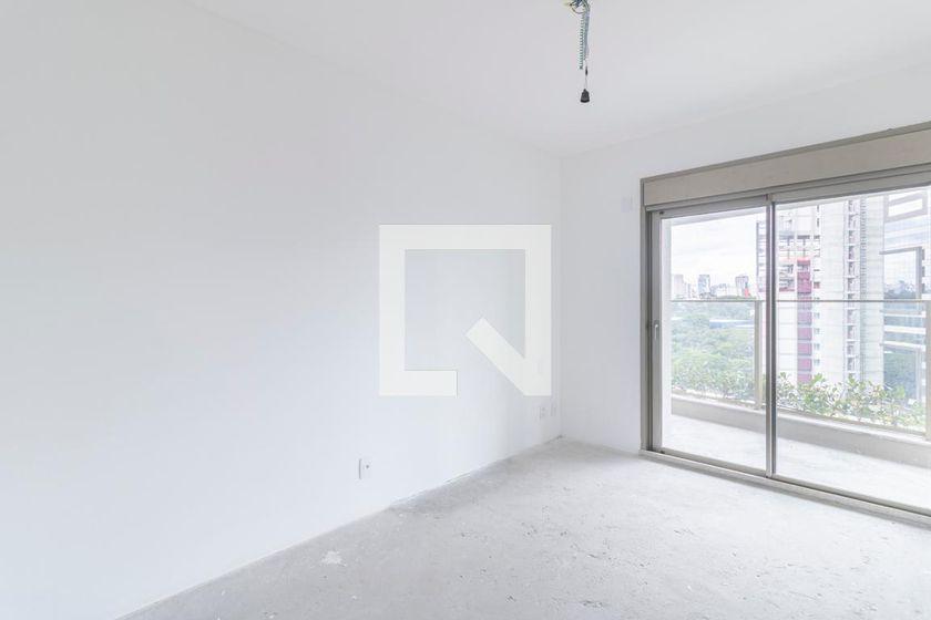 Apartamento à Venda – Moema, 3 Quartos, 220 m² – São Paulo