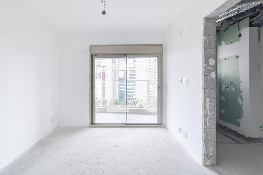 Apartamento à Venda – Moema, 3 Quartos, 220 m² – São Paulo