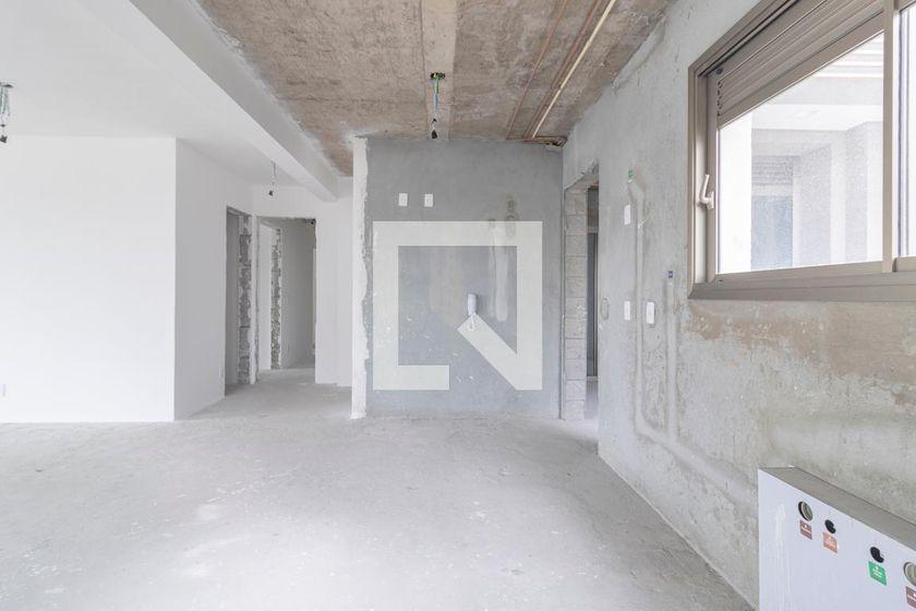 Apartamento à Venda – Moema, 3 Quartos, 220 m² – São Paulo
