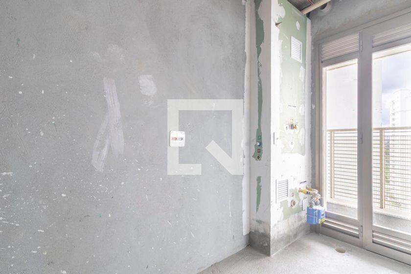 Apartamento à Venda – Moema, 3 Quartos, 220 m² – São Paulo