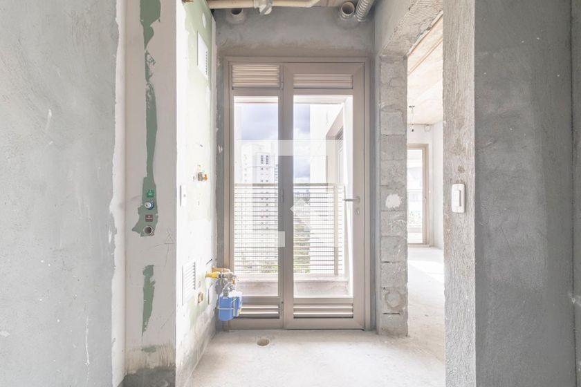 Apartamento à Venda – Moema, 3 Quartos, 220 m² – São Paulo