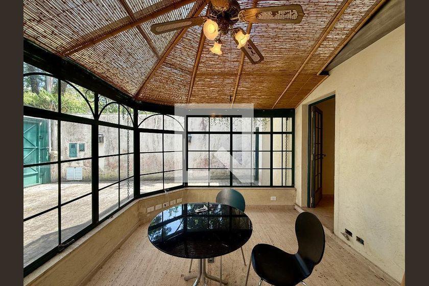 Casa para Aluguel – Chácara Santo Antonio, 4 Quartos, 300 m2 – São Paulo
