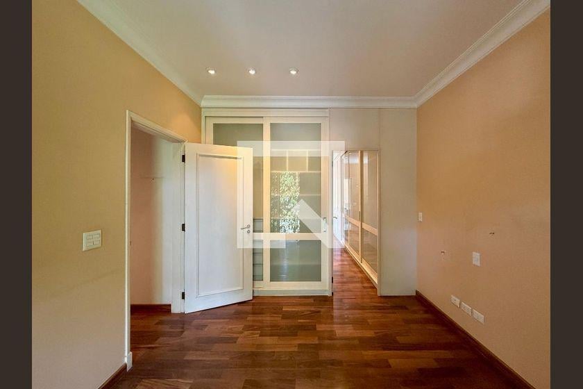 Casa para Aluguel – Chácara Santo Antonio, 4 Quartos, 300 m2 – São Paulo
