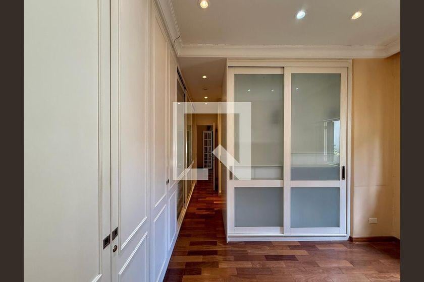 Casa para Aluguel – Chácara Santo Antonio, 4 Quartos, 300 m2 – São Paulo
